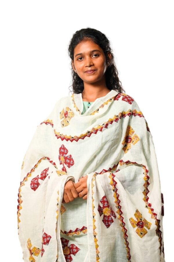 Handmade Pure Linen Applique Cut Work Dupatta (Mix) - Image 4
