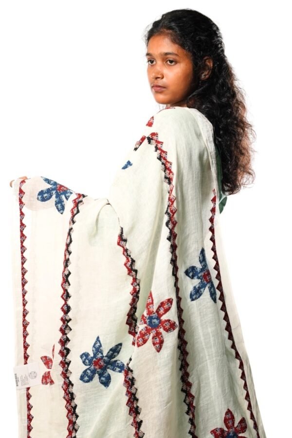 Handmade Pure Linen Applique Cut Work Dupatta (White) - Image 2