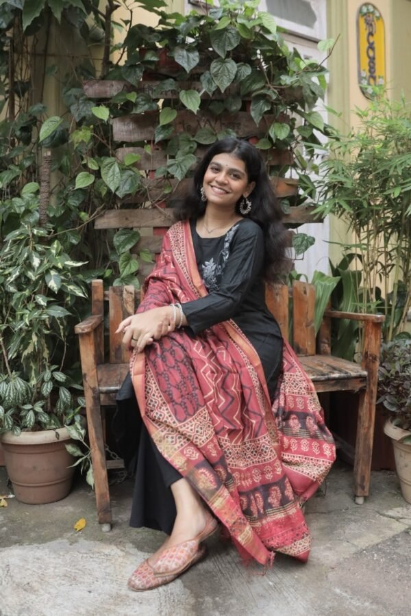 Ghicha Border Kosa Silk Dupatta with Hand Block Print (Maroon) - Image 5