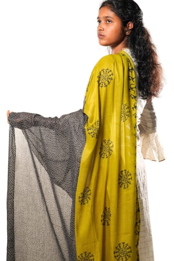 Warli Block Printed Dupatta (Green with Black) - Image 5