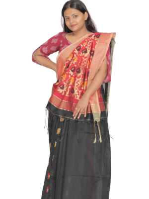 Tisser Handweave Jamdani Saree with Blouse Piece (Red/Black)