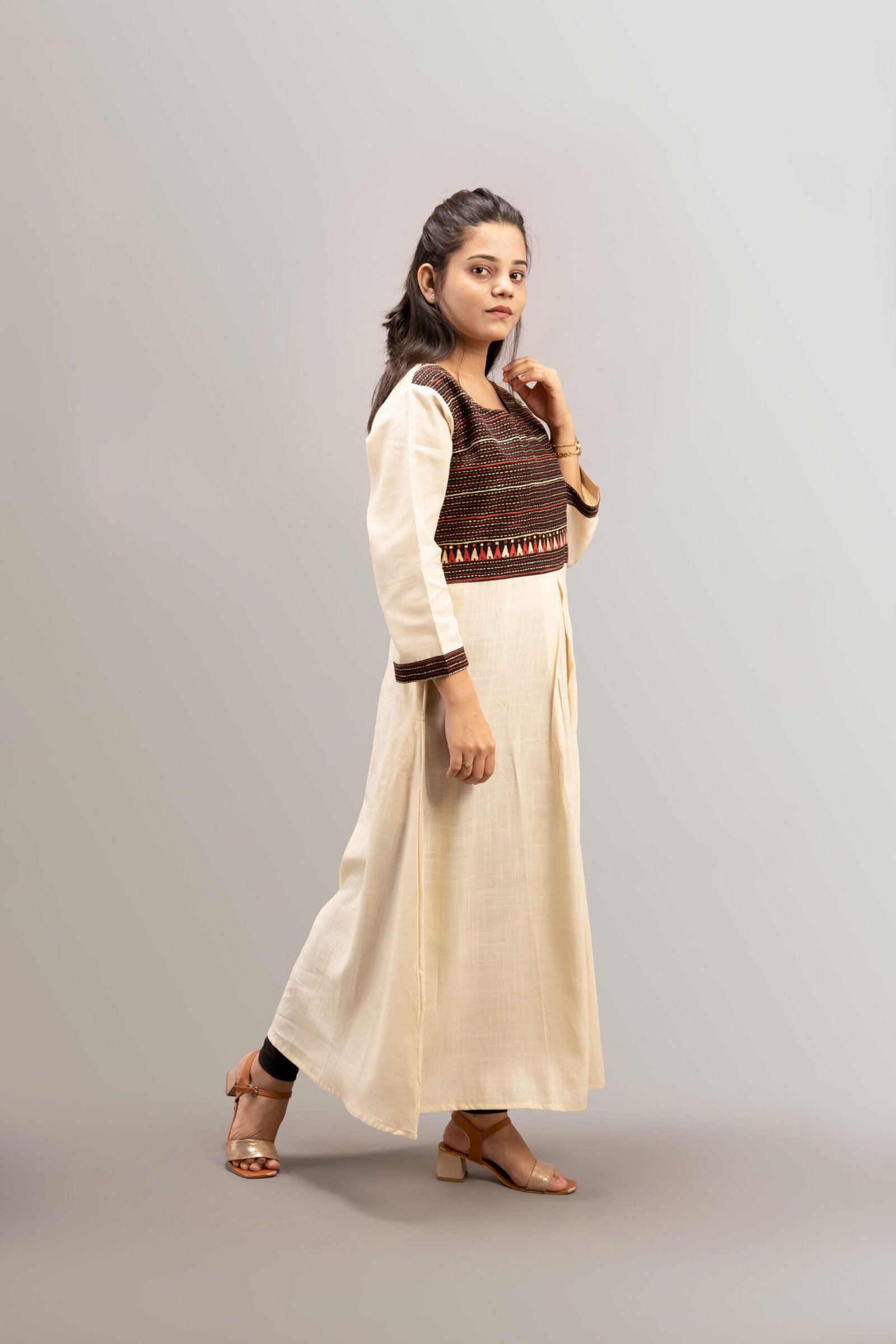 Kantha Embroidery Kurti - Image 2