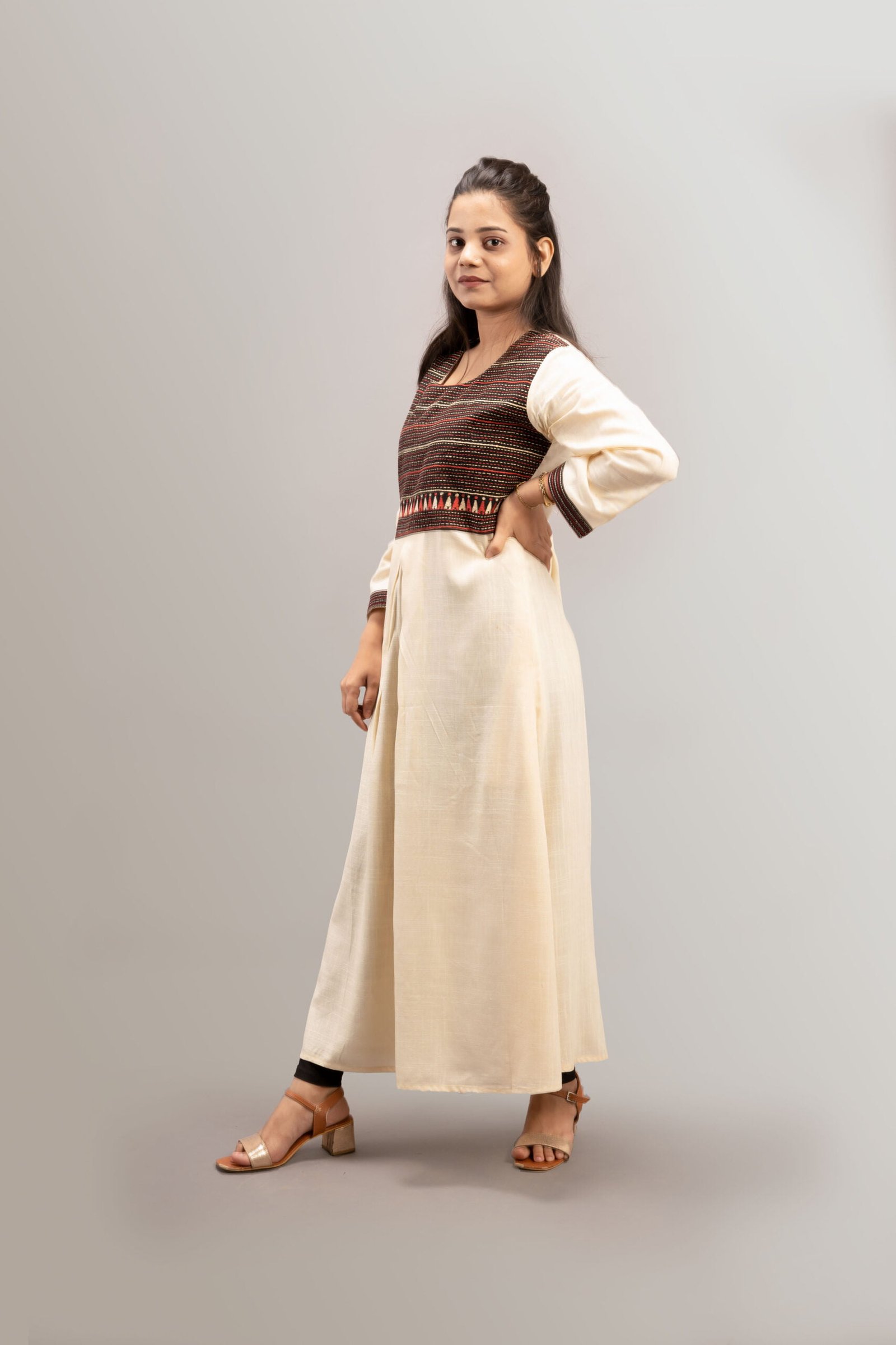 Kantha Embroidery Kurti - Image 4